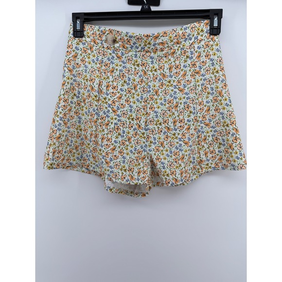 Altar'd State Pants - Altar'd State Floral Shorts Women's Medium Cottagecore Boho Flowy USA Made